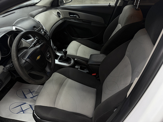 Chevrolet Cruze LS, 2014 года, пробег 240000 км