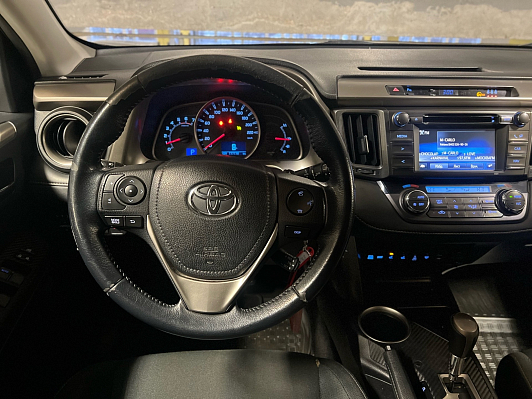 Toyota RAV4 Комфорт Плюс, 2014 года, пробег 177000 км