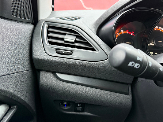 Lada (ВАЗ) Vesta 50 Anniversary, 2021 года, пробег 141127 км