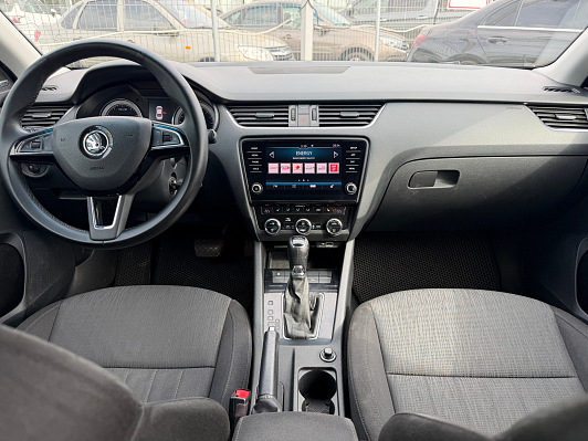 Skoda Octavia Style, 2018 года, пробег 129000 км