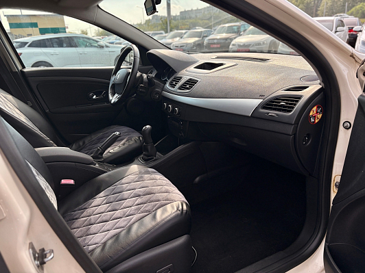 Renault Fluence Authentique 2015, 2013 года, пробег 152528 км