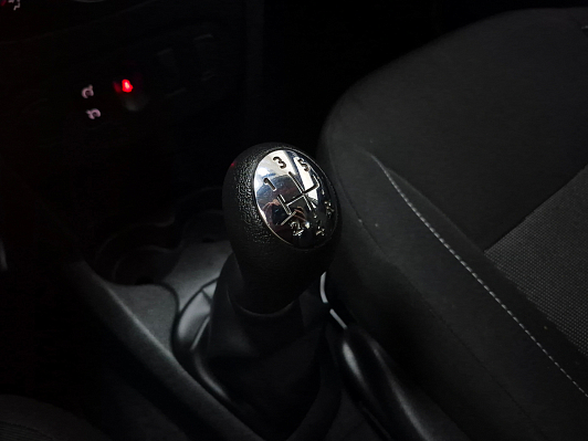 Renault Sandero Stepway Life, 2019 года, пробег 87284 км