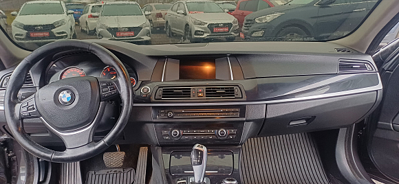 BMW 5 серии, 2016 года, пробег 235039 км
