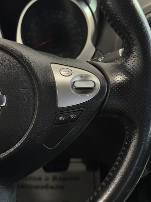 Nissan Juke SE+, 2012 года, пробег 152000 км