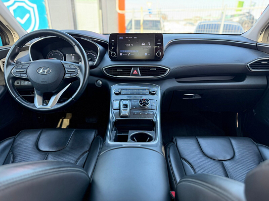 Hyundai Santa Fe SE 6 Мест, 2020 года, пробег 66800 км