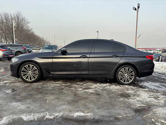 BMW 5 серии, 2018 года, пробег 129871 км