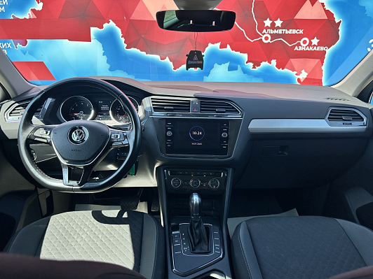 Volkswagen Tiguan Highline, 2019 года, пробег 90406 км