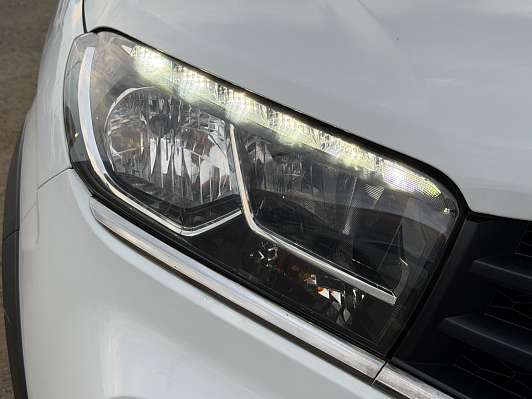 Lada (ВАЗ) XRAY Luxe Prestige, 2019 года, пробег 148000 км