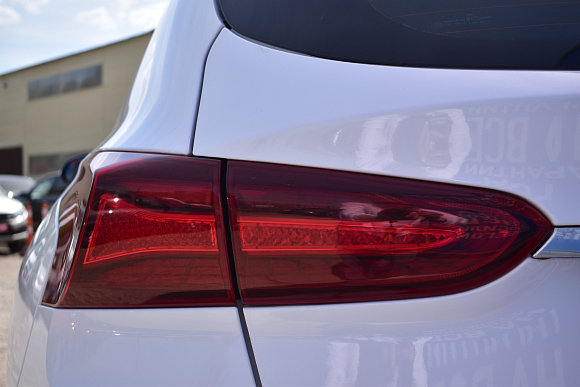 Hyundai Santa Fe, 2018 года, пробег 180000 км