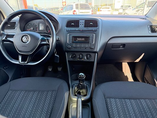 Volkswagen Polo Comfortline, 2016 года, пробег 190000 км