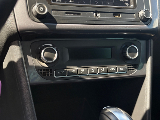Volkswagen Polo Football Edition, 2019 года, пробег 118864 км