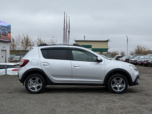 Renault Sandero Stepway Life, 2019 года, пробег 62658 км