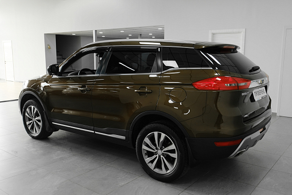 Geely Atlas Luxury, 2019 года, пробег 93000 км