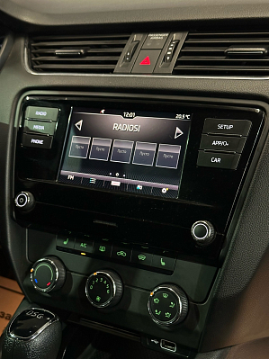 Skoda Octavia, 2019 года, пробег 123067 км