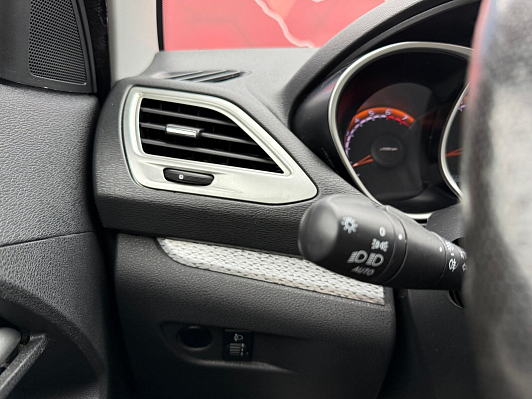 Lada (ВАЗ) Vesta Luxe Prestige (2019-2021), 2021 года, пробег 81021 км