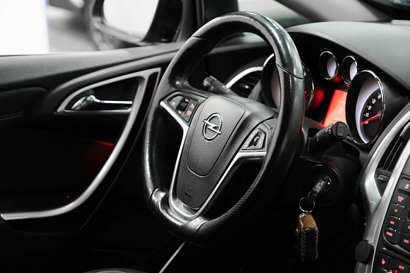 Opel Astra Enjoy, 2013 года, пробег 184000 км