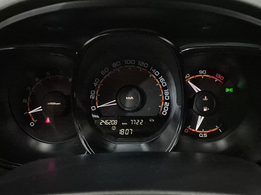 Lada (ВАЗ) Vesta Comfort, 2018 года, пробег 246119 км