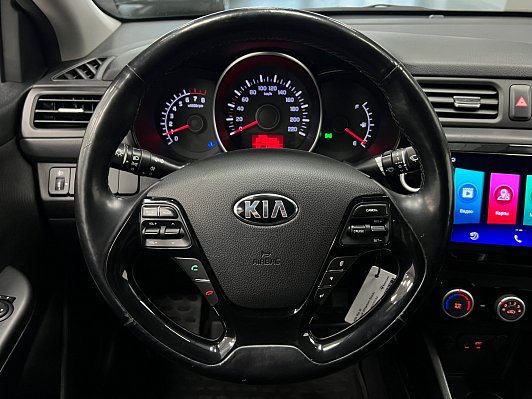 Kia Rio Luxe, 2017 года, пробег 114477 км
