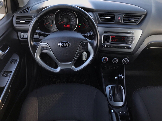 Kia Rio Prestige, 2015 года, пробег 148000 км