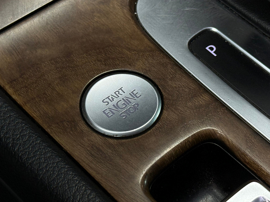 Volkswagen Touareg R-line, 2014 года, пробег 160000 км