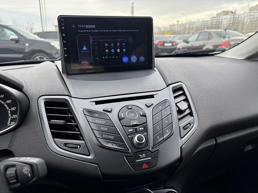 Ford Fiesta White and Black, 2018 года, пробег 125000 км