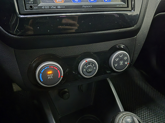 Kia Rio Comfort Аудио, 2015 года, пробег 156741 км