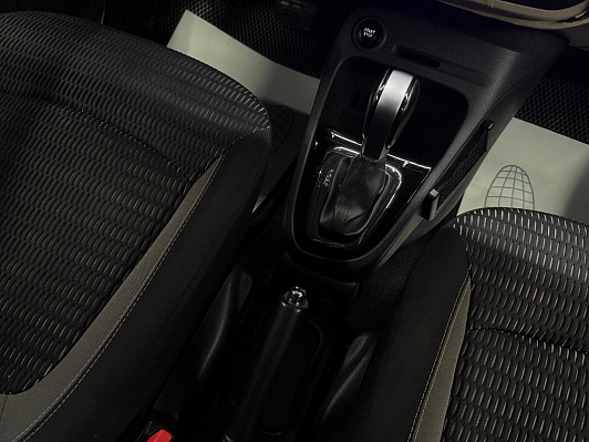 Renault Kaptur Style, 2017 года, пробег 81902 км