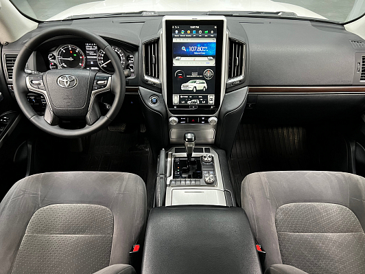 Toyota Land Cruiser, 2018 года, пробег 190000 км
