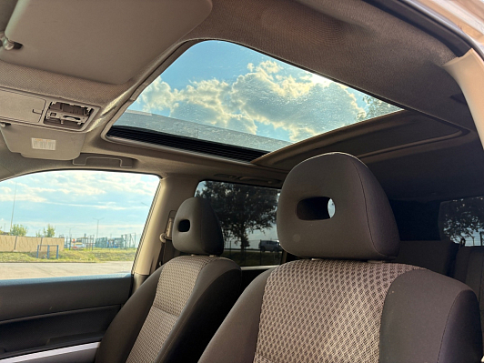 Nissan X-Trail SE, 2010 года, пробег 330000 км