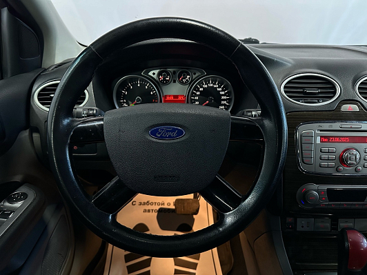 Ford Focus Ghia, 2008 года, пробег 216000 км
