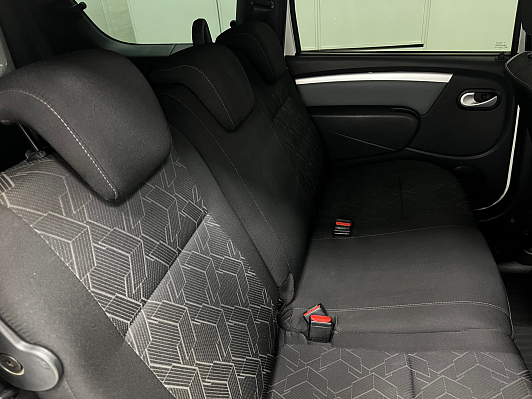 Lada (ВАЗ) Largus Luxe Glonass (7 мест) (2018-2019), 2019 года, пробег 182000 км