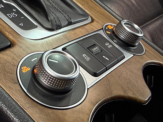 Volkswagen Touareg R-line, 2014 года, пробег 160000 км