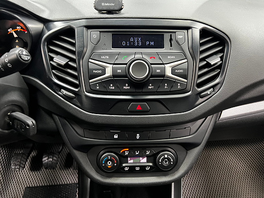 Lada (ВАЗ) Vesta Comfort, 2019 года, пробег 150000 км