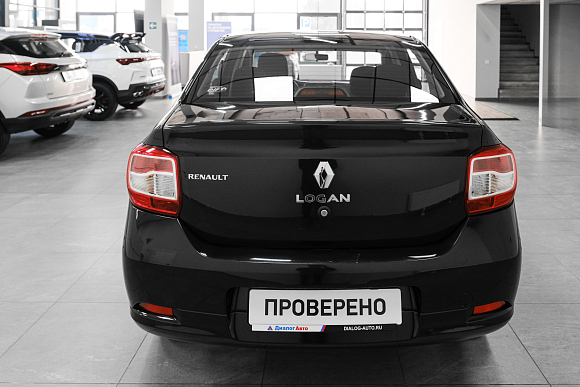 Renault Logan Confort, 2016 года, пробег 105000 км
