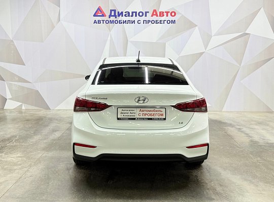 Hyundai Solaris Elegance, 2017 года, пробег 96754 км