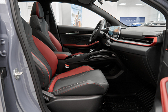 Geely Coolray Exclusive, серый