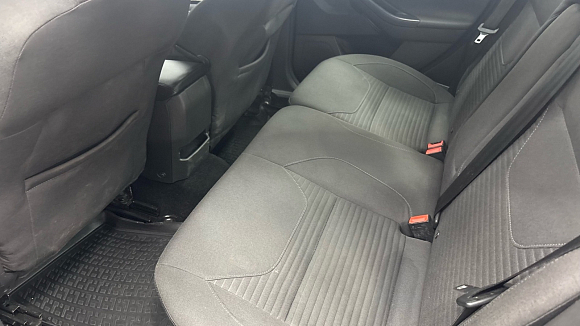 Ford Focus, 2017 года, пробег 161104 км