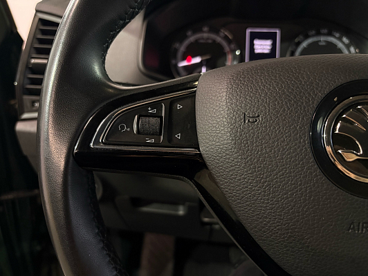 Skoda Karoq Ambition, 2020 года, пробег 136185 км