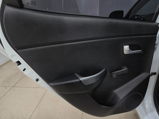 Kia Rio Comfort Аудио, 2015 года, пробег 155995 км