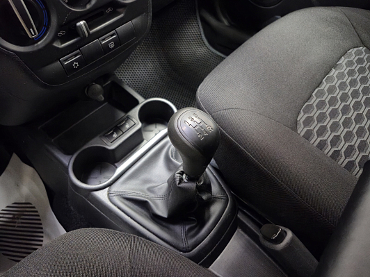 Lada (ВАЗ) Granta, 2019 года, пробег 59930 км