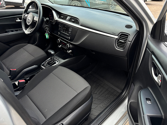 Kia Rio, 2020 года, пробег 73000 км