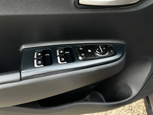 Kia Rio Luxe, 2019 года, пробег 255647 км