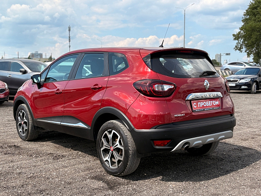 Renault Kaptur Play, 2019 года, пробег 65999 км