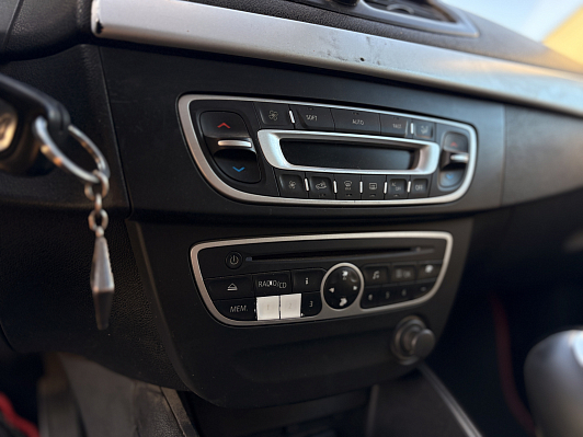 Renault Megane, 2010 года, пробег 193966 км
