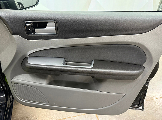 Ford Focus Ghia, 2010 года, пробег 226577 км