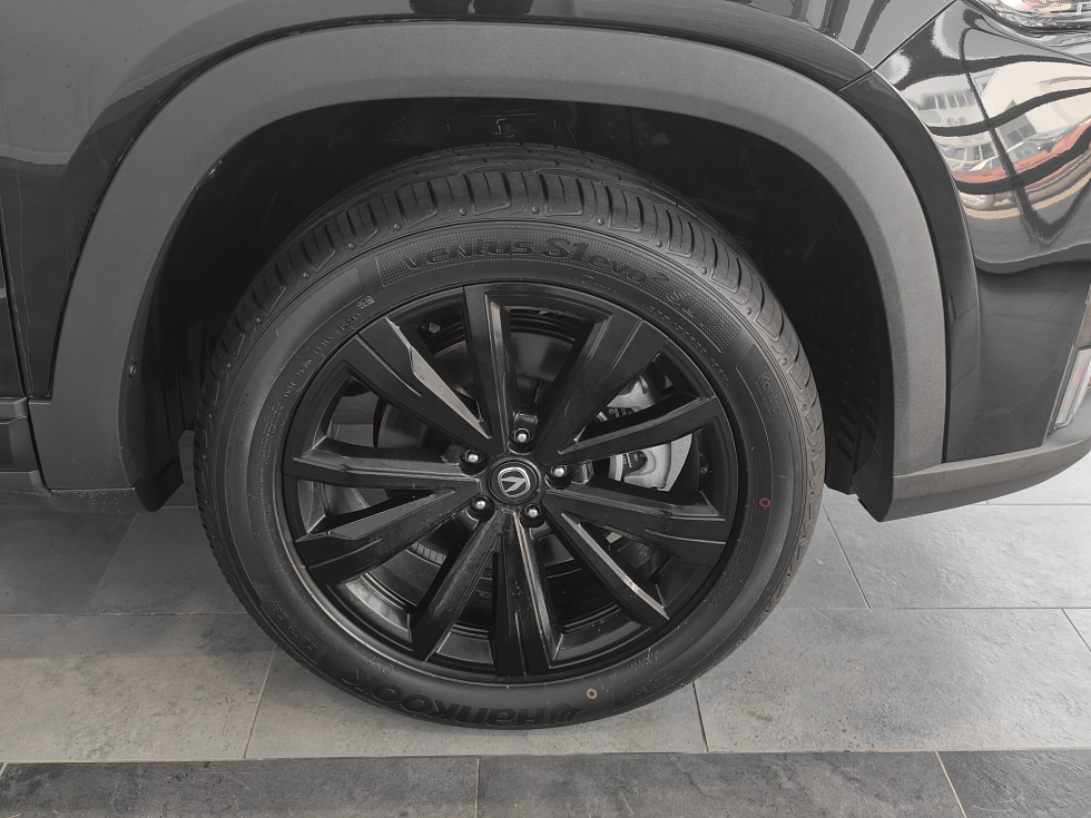 Changan CS95 Техно, черный