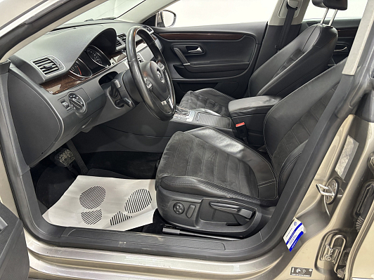 Volkswagen Passat CC, 2011 года, пробег 170207 км