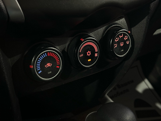 Mitsubishi ASX Intense, 2013 года, пробег 283000 км