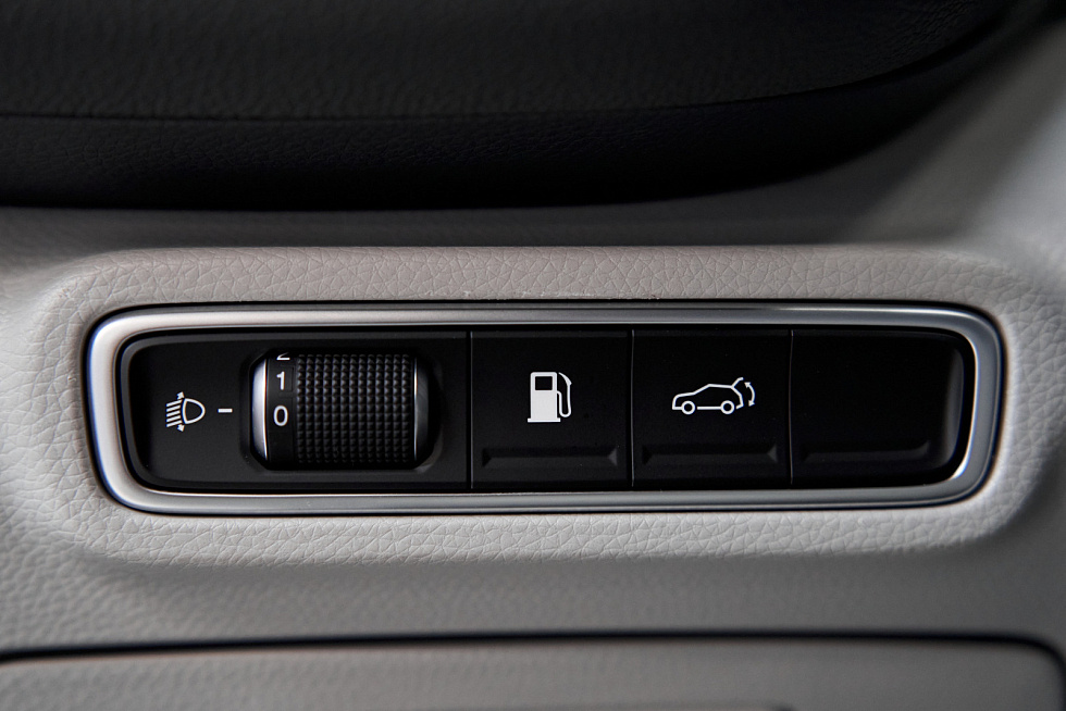 GAC GS8 GL (5 мест), серебряный