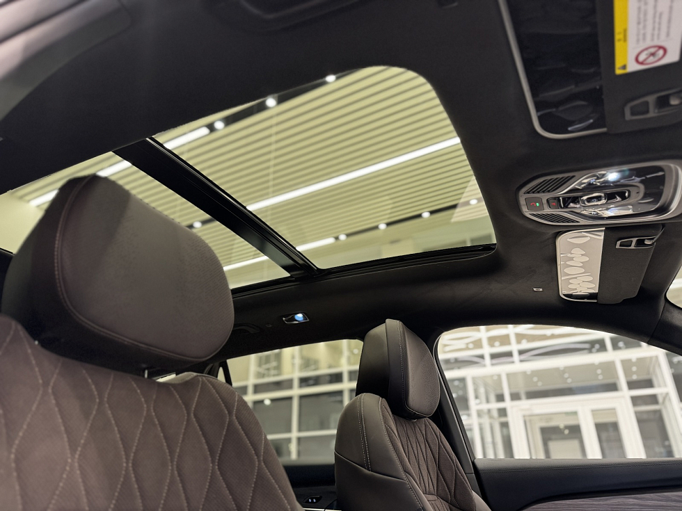 Geely Monjaro Full Moon (Xingyue L), белый